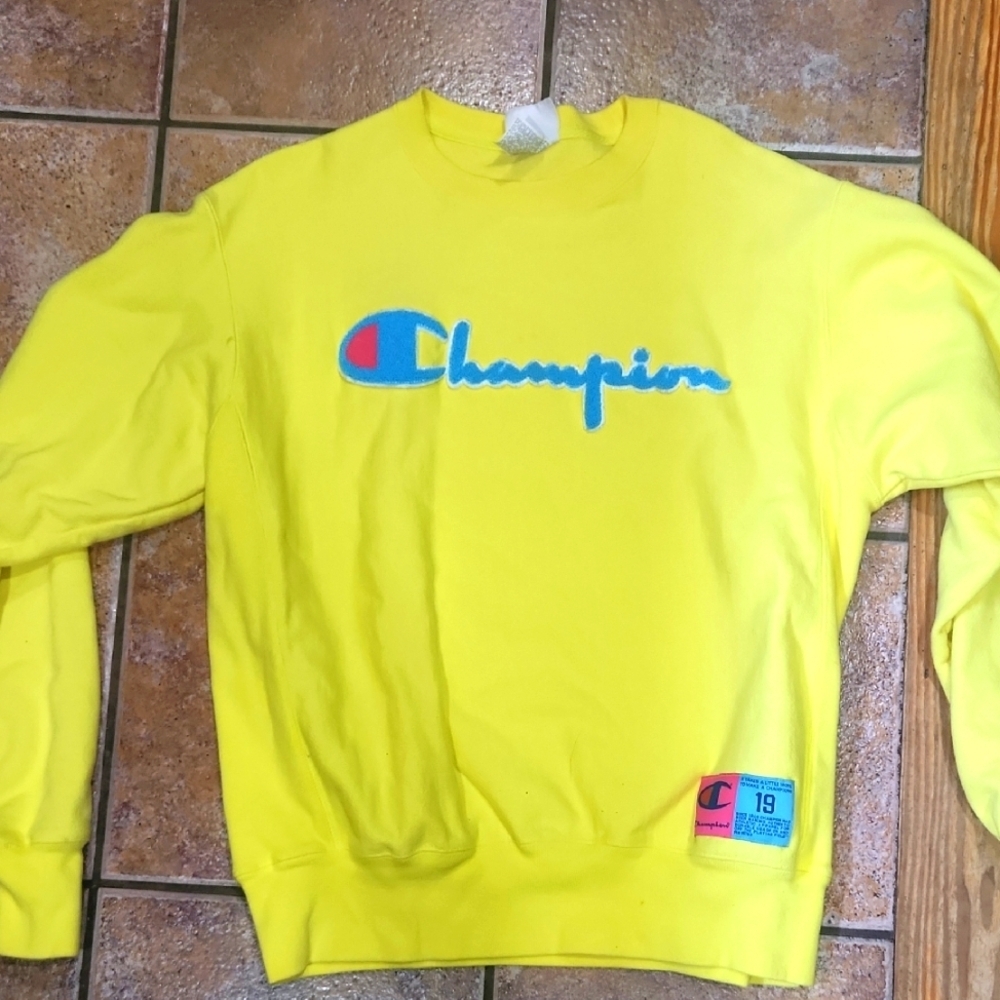 Champion Yellow Womens Medium Sweatshirt